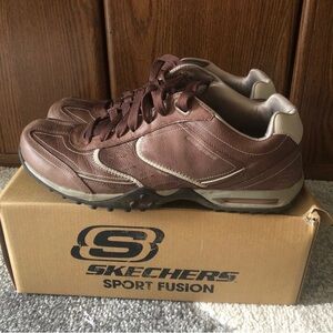 Sketchers sneakers